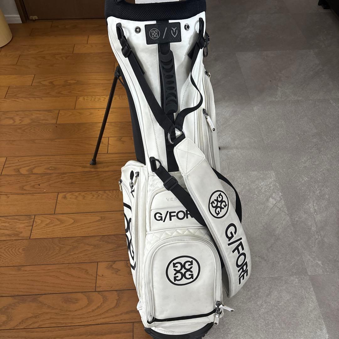 G/FORE ホワイト キャディバッグ スカルロゴ付き