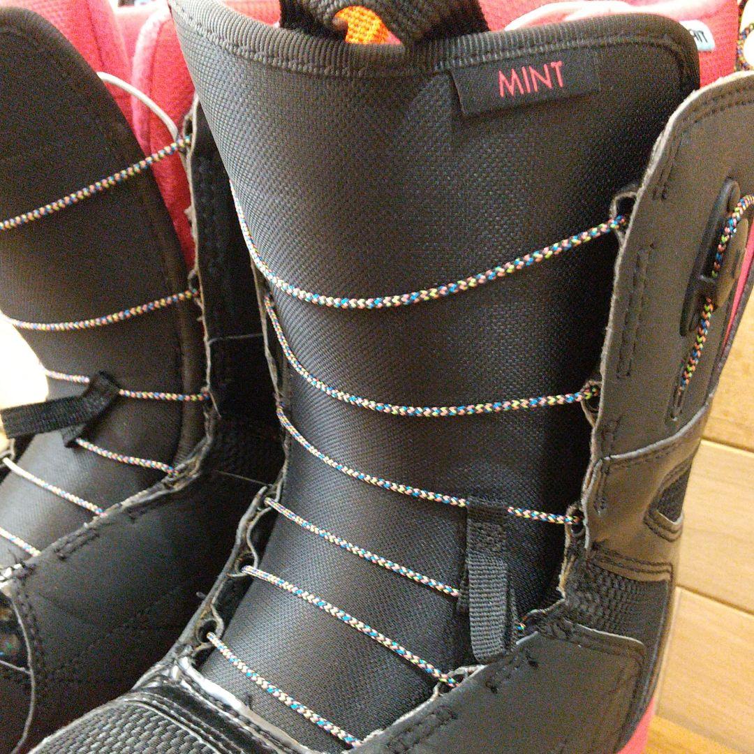 美品 23.5cm BURTON MINT  レディース スノーボード ブーツ