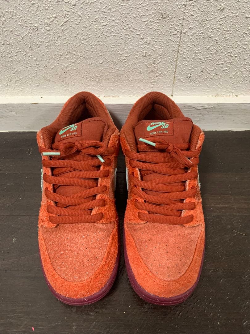 スケートボード Nike Dunk Low Pro SB Mystic red 27cm