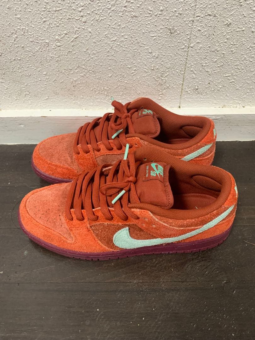 スケートボード Nike Dunk Low Pro SB Mystic red 27cm