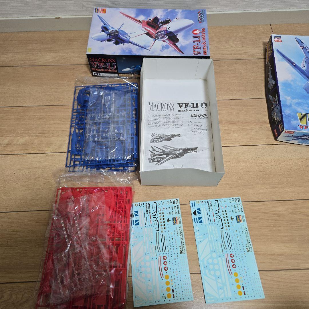 マクロス プラモデル5個+デカールセット VF-1J VF-1D VF-19A