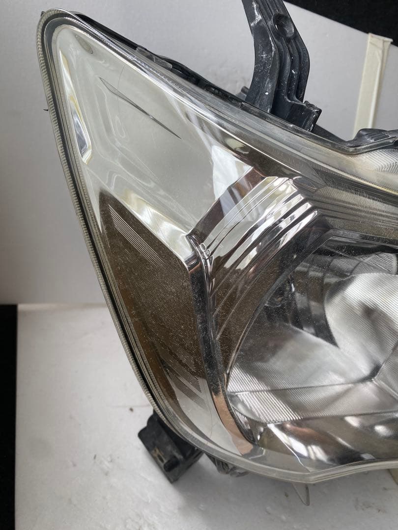 日産 セレナ C26 純正ヘッドライト 左右セット ハロゲン 美品