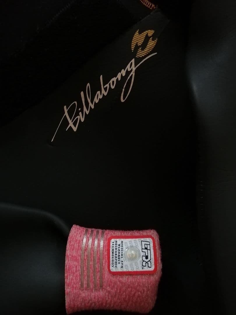 billabong ウェットスーツ セミドライ レディース
-5mm レディース