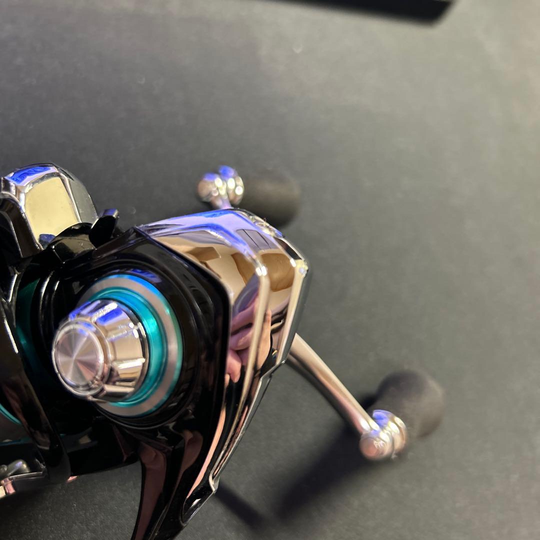 DAIWA 19 エメラルダス LT3000S-CH-DH