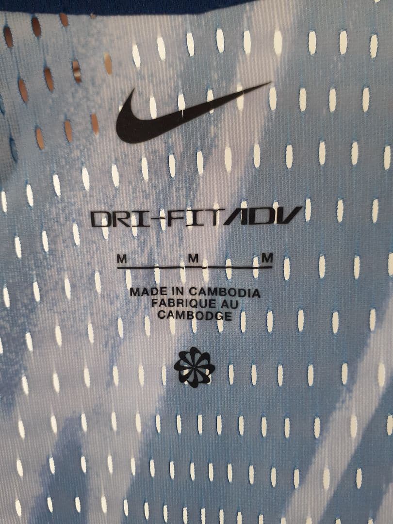 Nike Dri-FIT エアロスイフト　Mサイズ