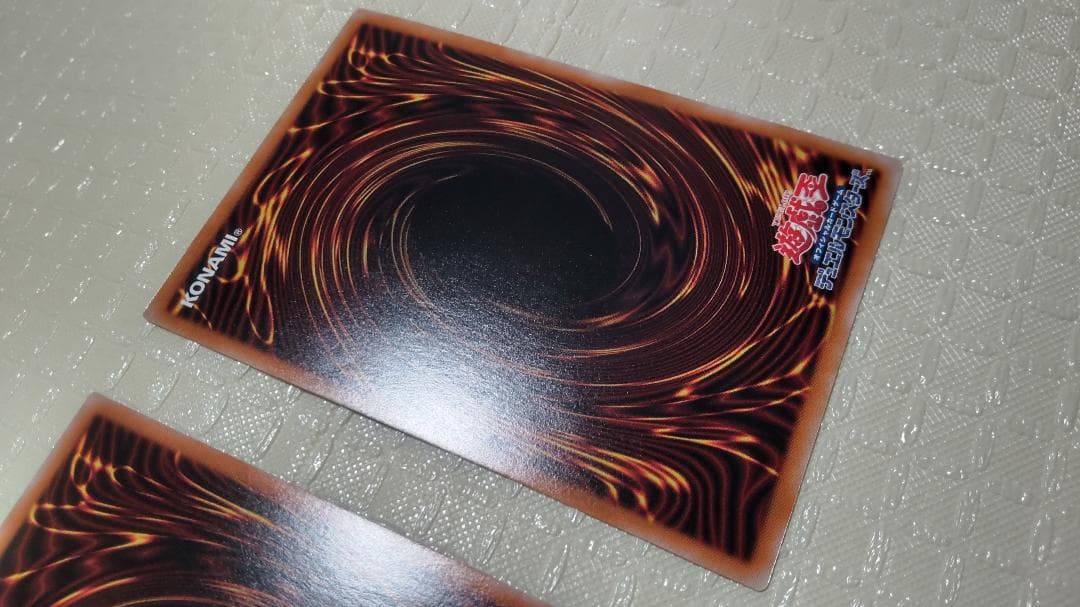 遊戯王 魔術師の弟子ブラック・マジシャン・ガール シークレット＆レリーフ