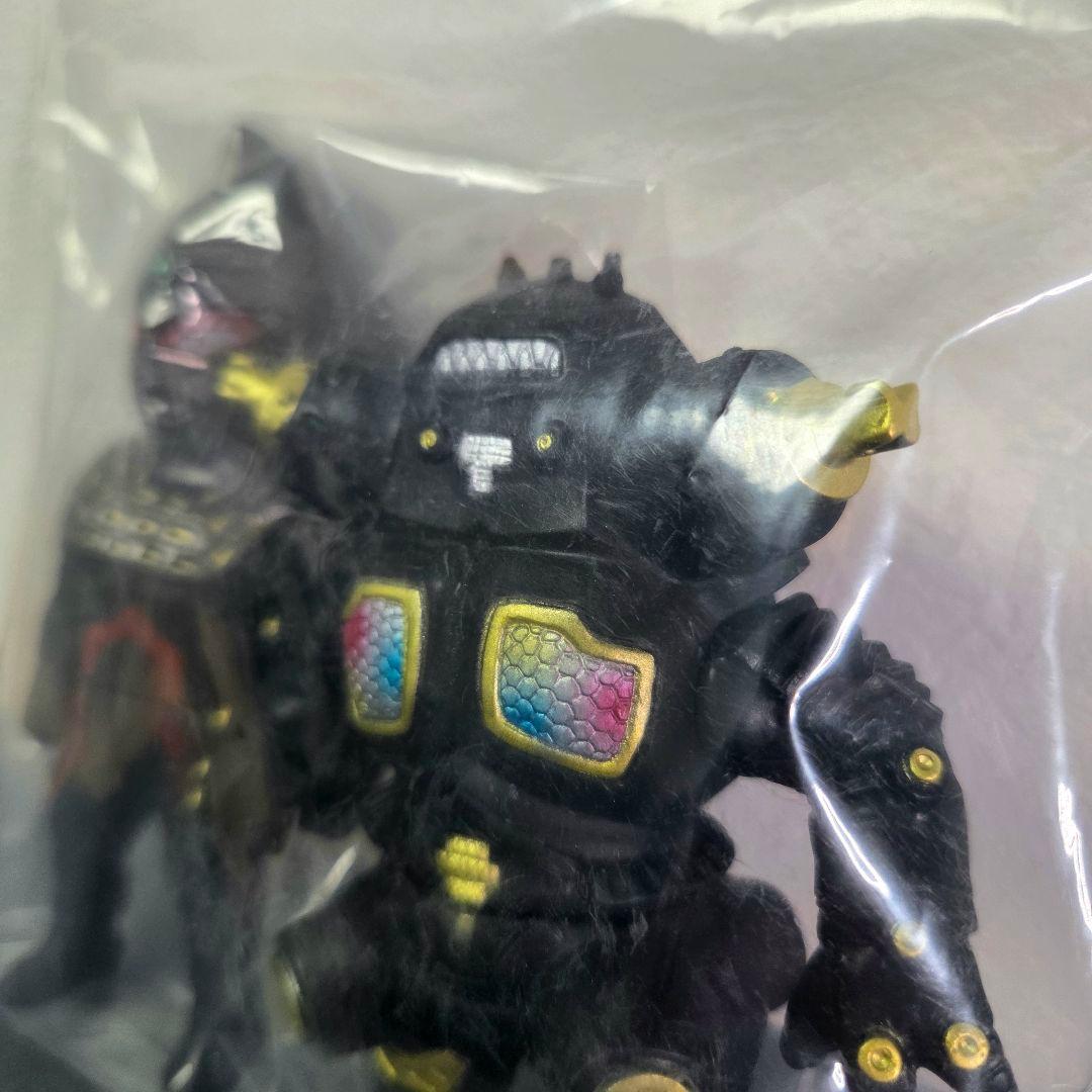 怪獣倉庫シリーズ ウルトラ セブン & キングジョー BEAMS限定ブラック