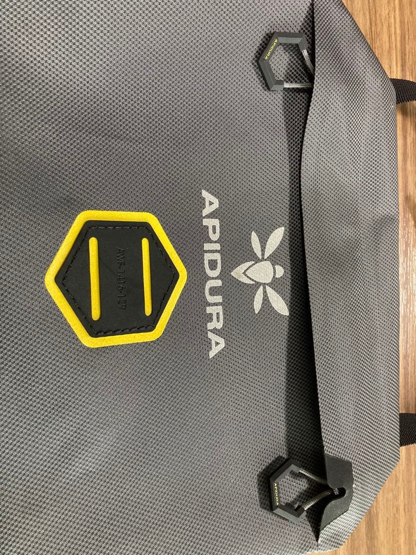 ク*プ様 APIDURA 防水ハンドルバーバッグ　セット