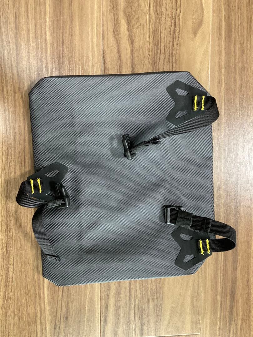 ク*プ様 APIDURA 防水ハンドルバーバッグ　セット