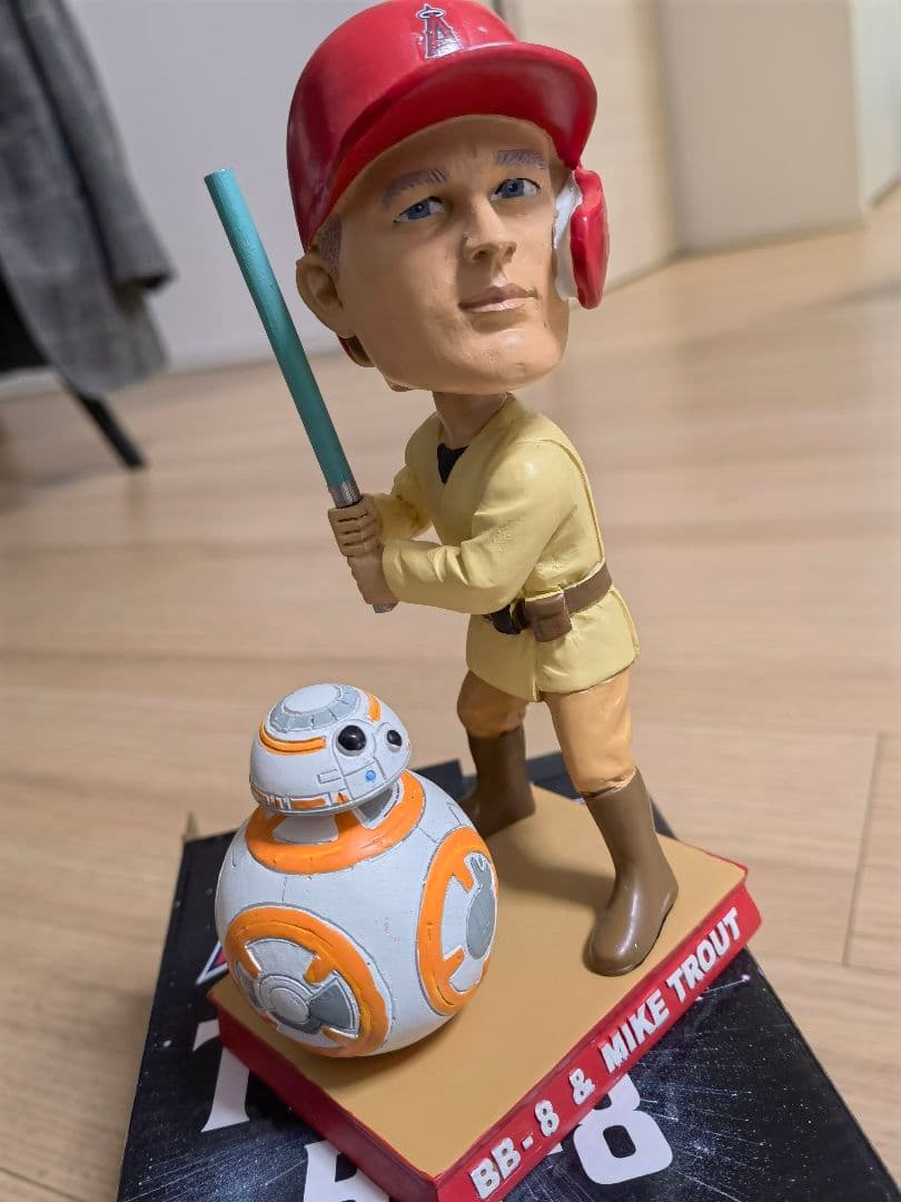マイク・トラウト スターウォーズBB-8 ボブルヘッド