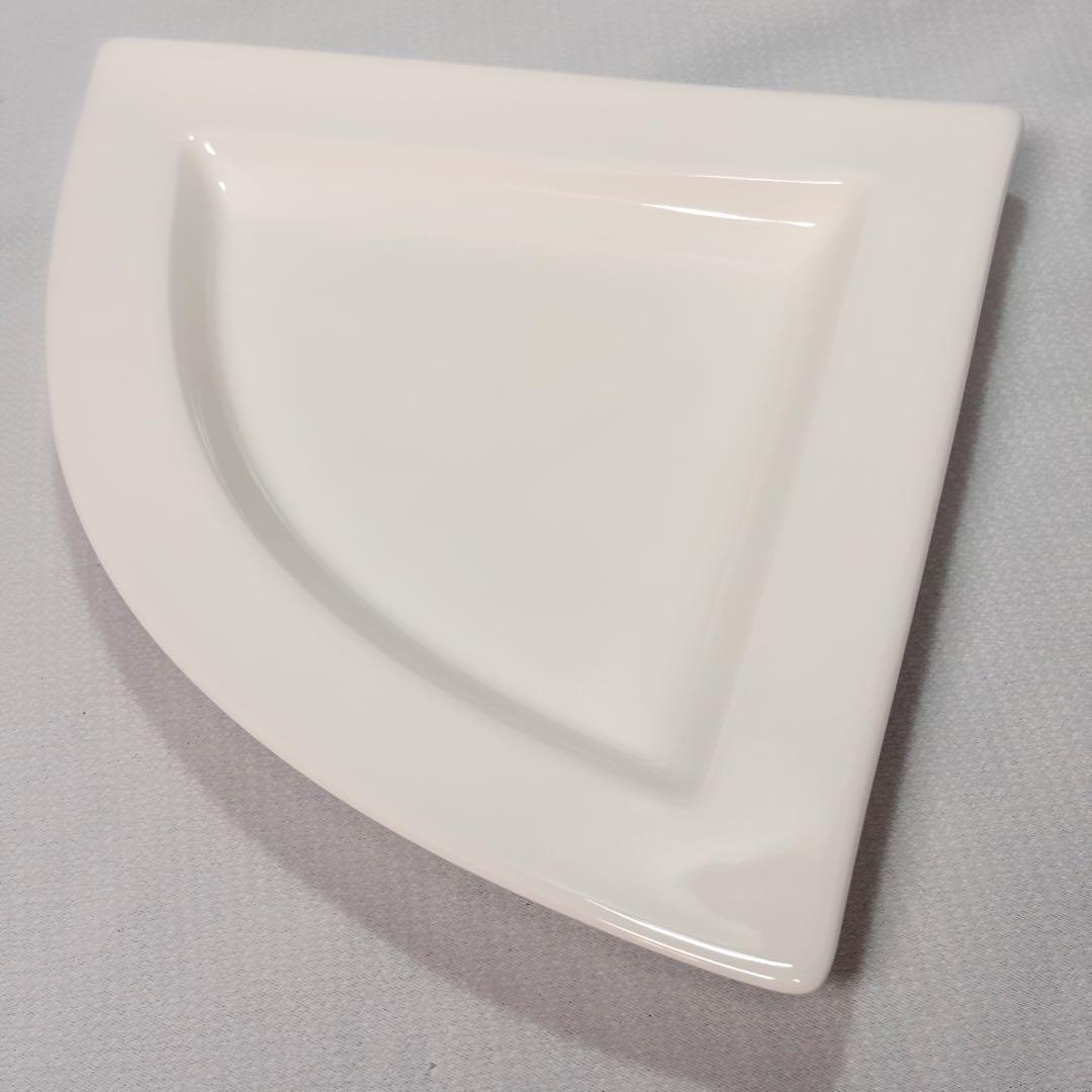 新品 Villeroy & Boch ビレロイ&ボッホ 三角形プレート 2枚