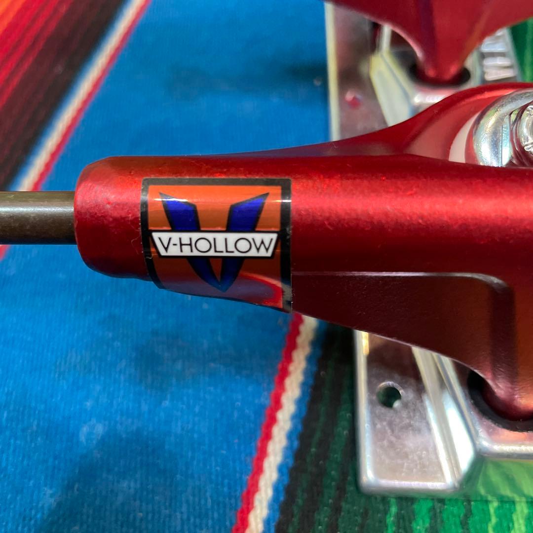 V-Hollow レッド スケートボード トラックベンチャー　トラック5.2HI