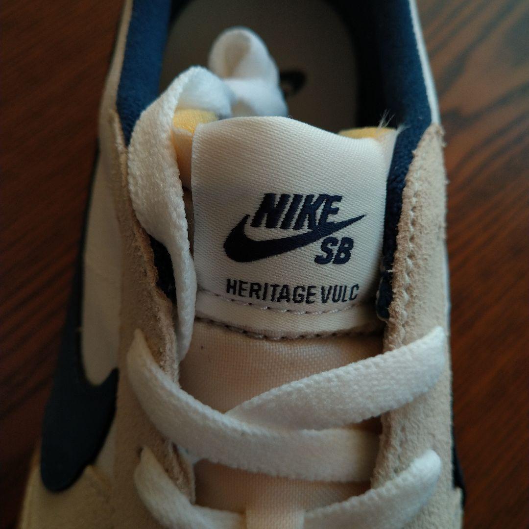 NIKE SB ホワイト/ネイビー シューズ