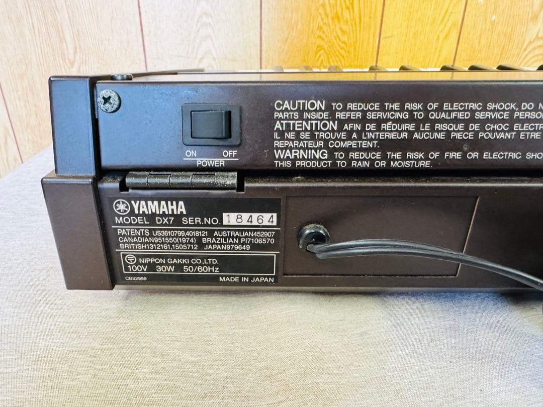 YAMAHA ヤマハ DX7 デジタルシンセサイザー
