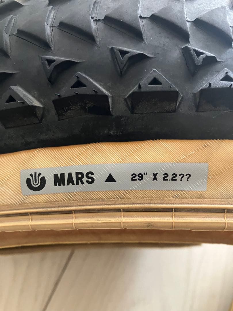【中古】2本組 ULTRADYNAMICO Mars JFF 29“×2.2??