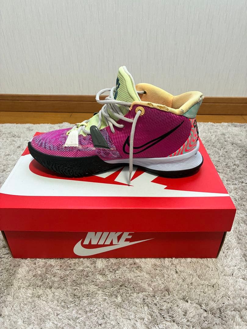 Nike Kyrie 7EPバスケットボールシューズ