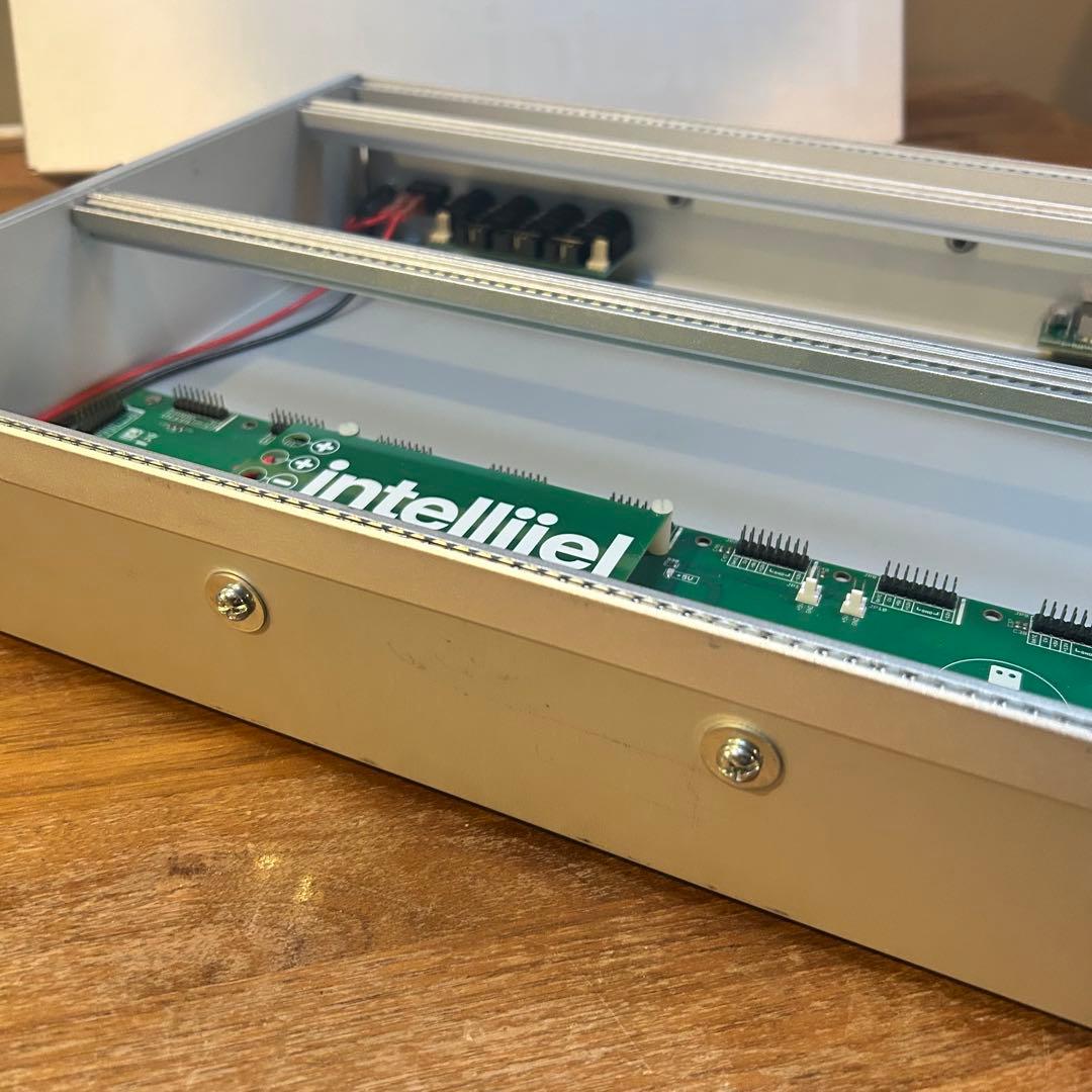 Intellijel 7U Performance Case 84HP ケース