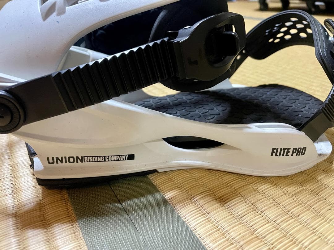 A*C様 UNION FLITE PRO スノーボードビンディング