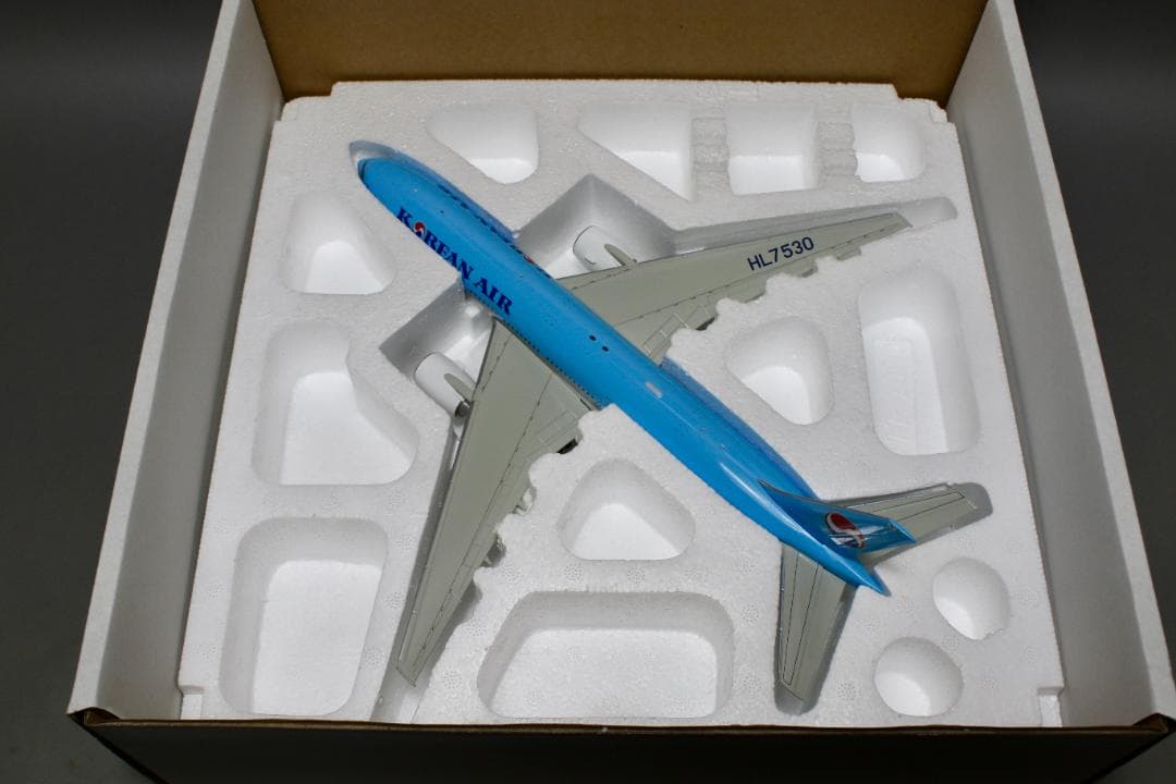 JC Wings 1/200 Korean Air 大韓航空 B777-200