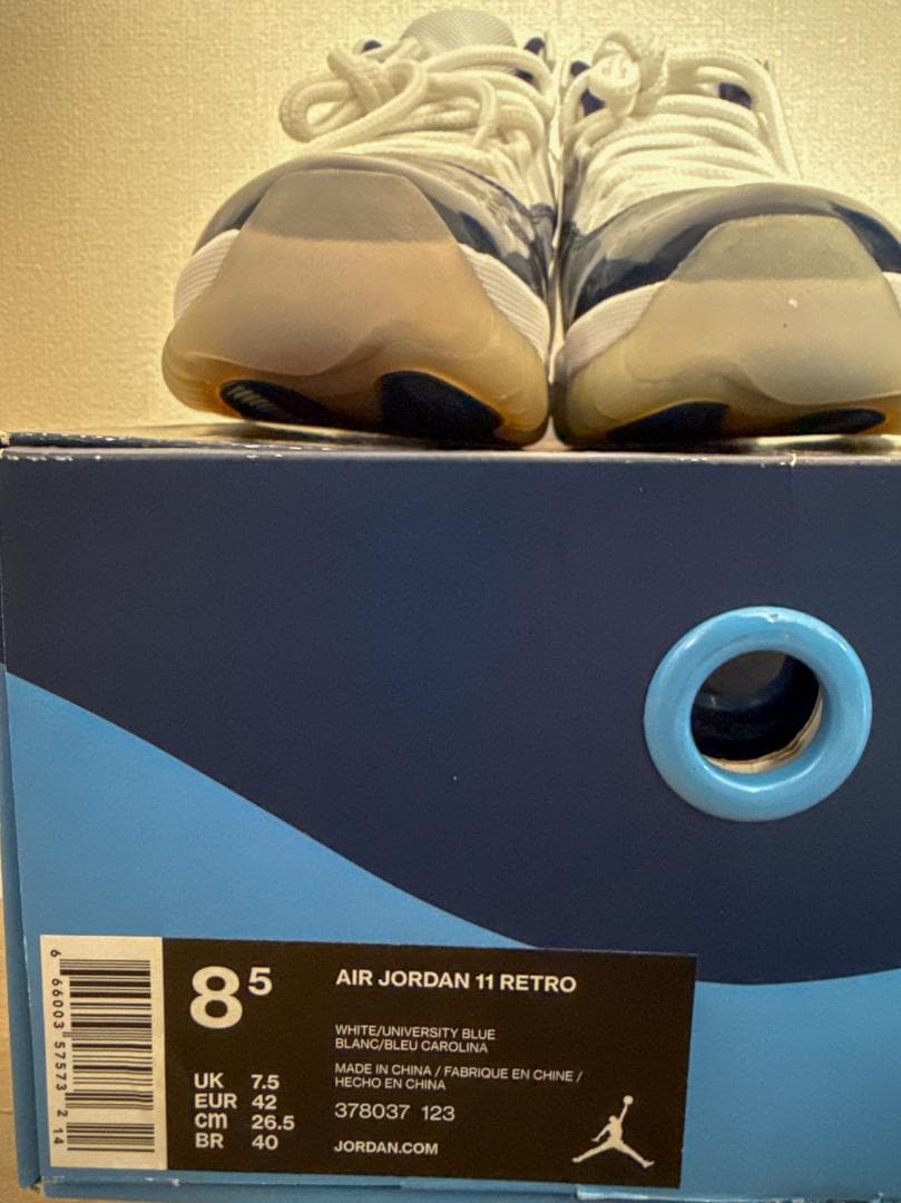 新品未使用 Jordan Air Jordan 11 ネイビー/ホワイト