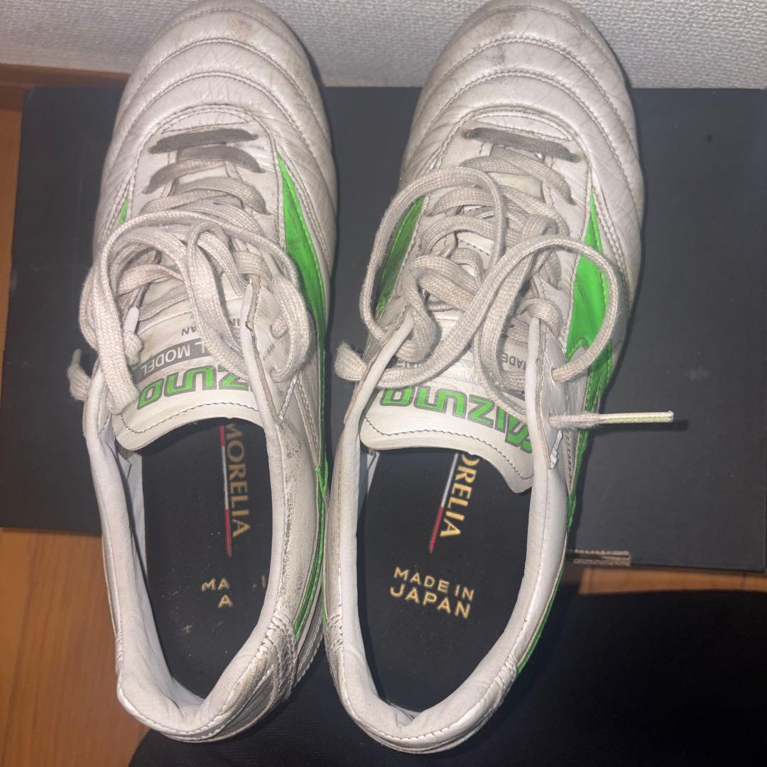 MIZUNOモレリア2Japan 限定色25.5cm