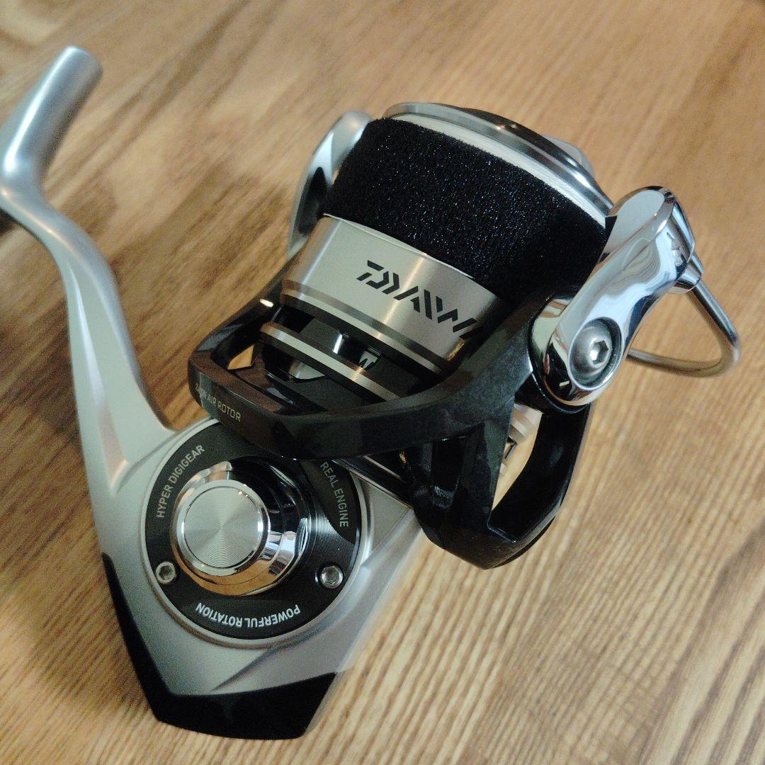 DAIWA 12キャタリナ　3515PE-H スピニングリール