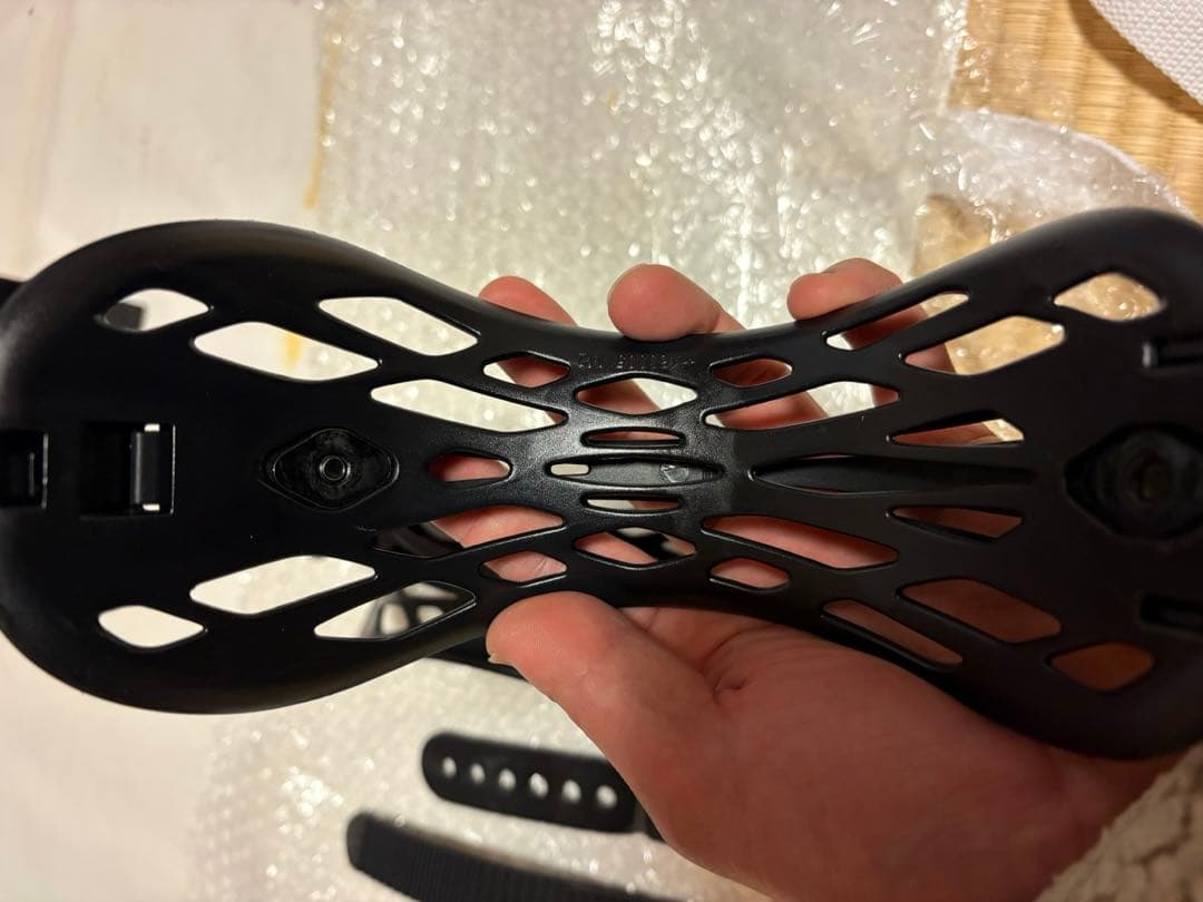 Burton ビンディング アンクルストラップ+ アンクルスライダー　Mサイズ