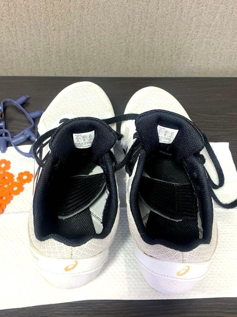 ☆ASICS☆EFFORT13 スパイクシューズ ブラック×ホワイト25.5cm