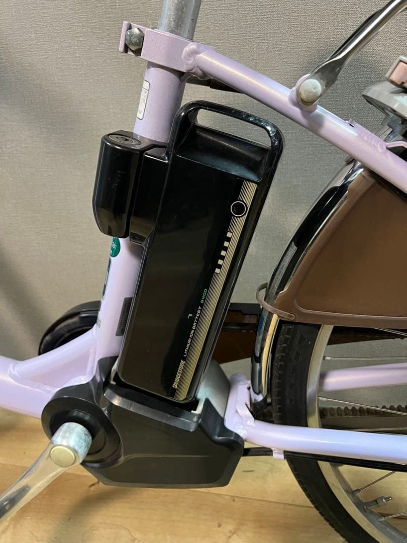 美品 ブリヂストン電動自転車、バッテリーB400 (14.3～14.6Ah相当)