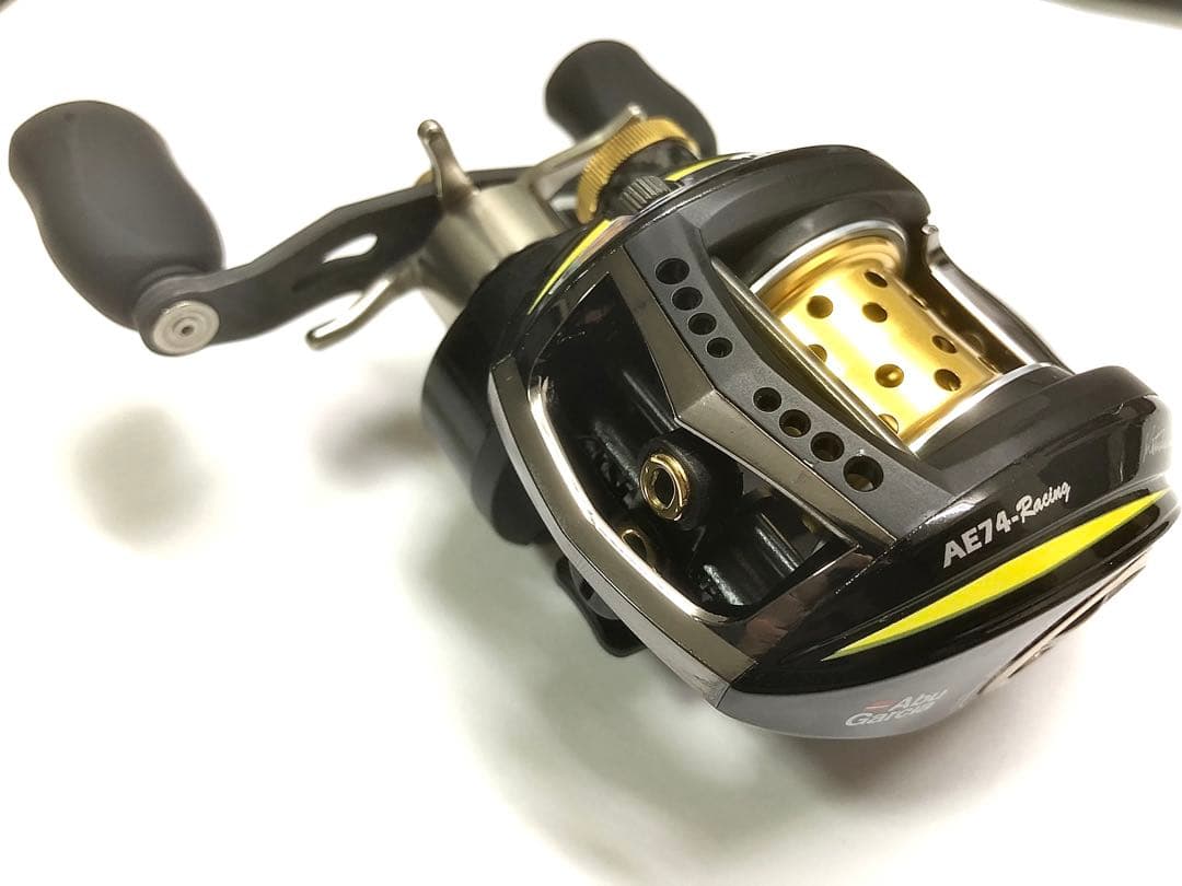 Abu GarciaレボＬＴＺ右 ＡＥ７４ ＺＰＩＢＦＣ９３０ＰＲＯｉｋ　今江