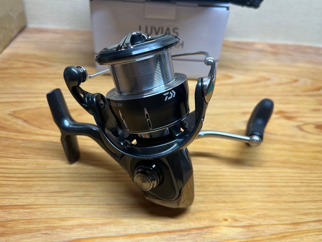 ダイワ 24ルビアス LUVIAS LT4000-XH 新品同様