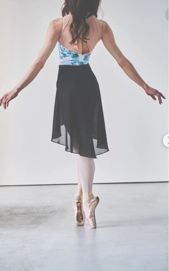 stina ブラックリボンロング巻きスカート　黒色