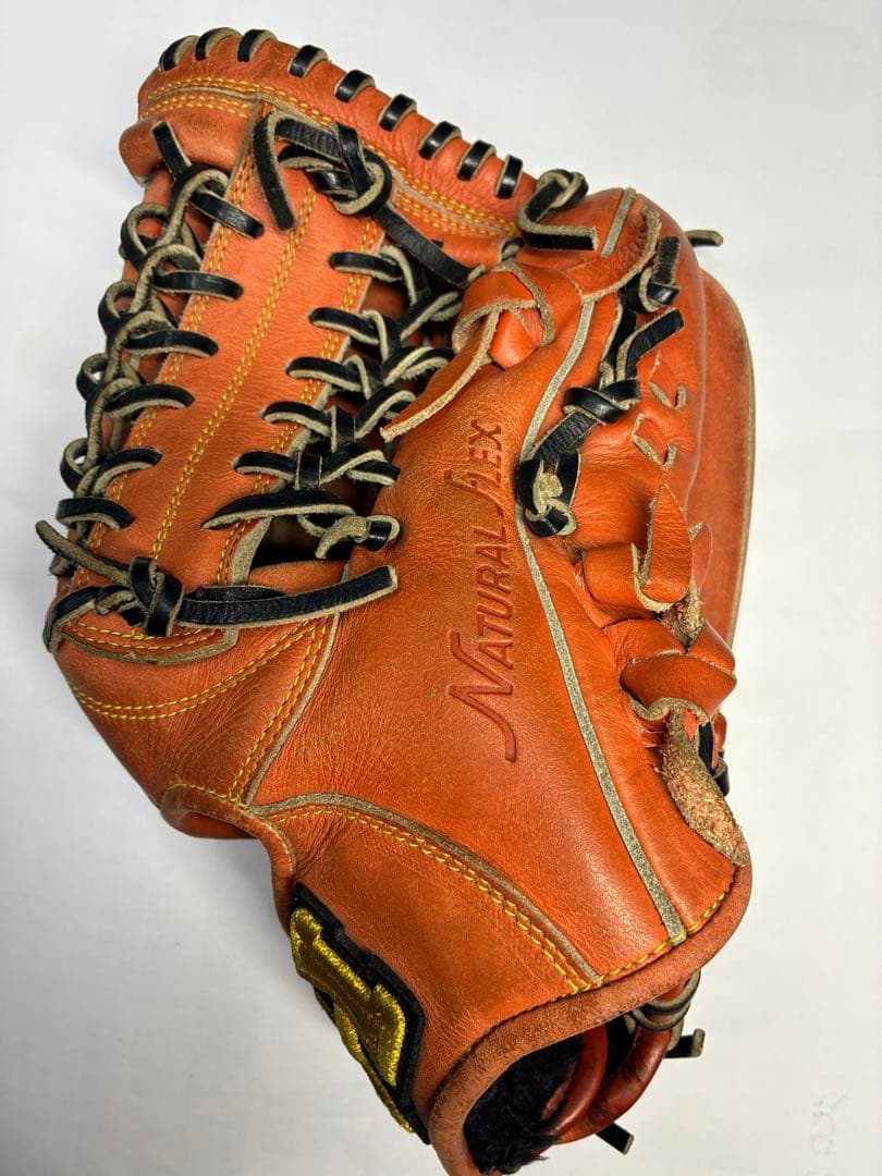 ハイゴールド　軟式　外野グローブ　己極　OKG-6128 右投げ用