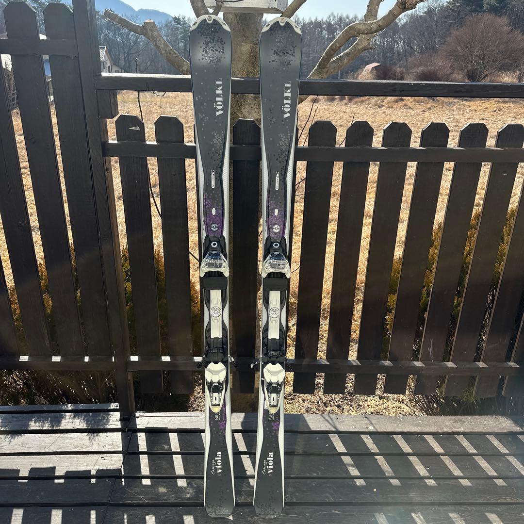 美品　VOLKL レディースVIOLA essenza スキー板 148希少