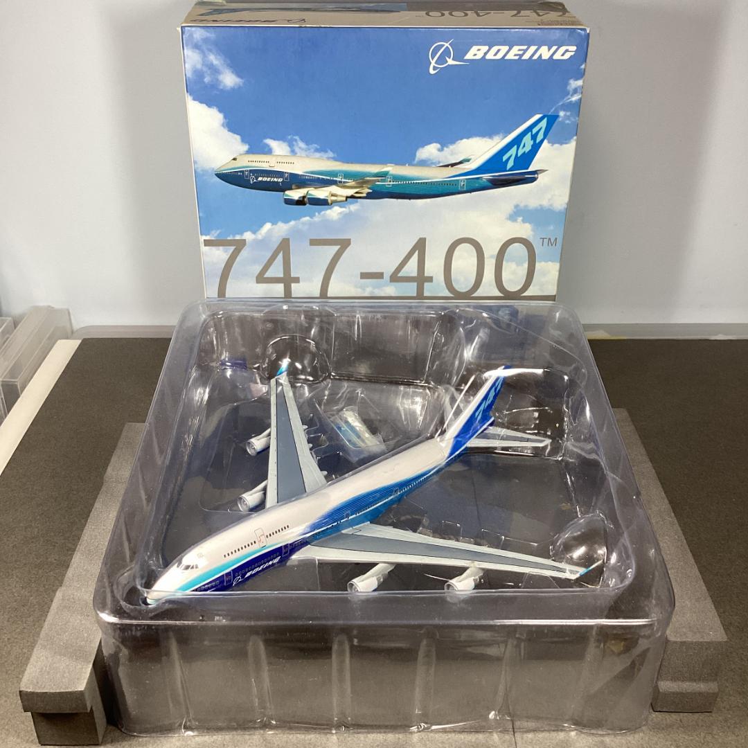 1/400 ドラゴンウィングス B747-400 コーポレート(ハウス)カラー