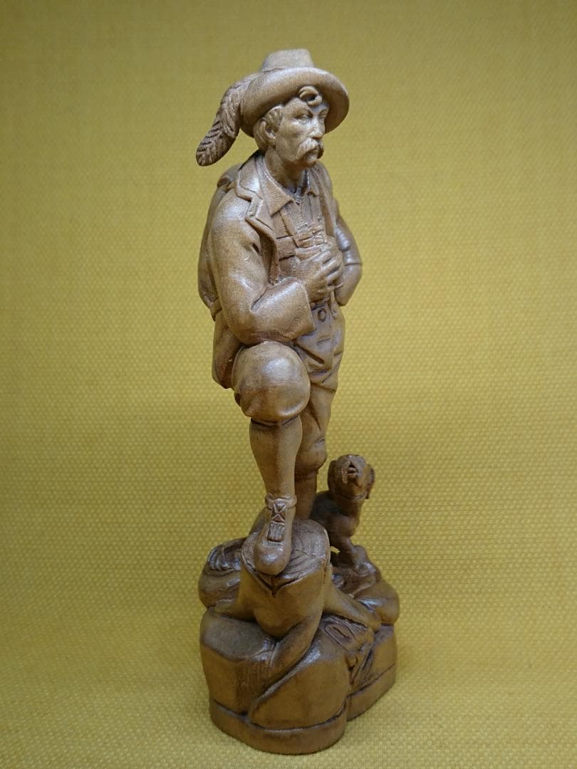 【美品】人形　木彫　ヨーロッパ　置物　インテリア　工芸品　美術品　A1451