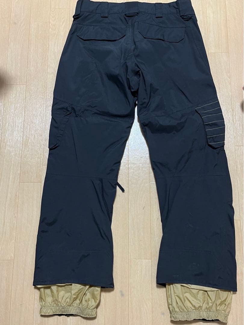 Burton The White Collection スノーボードパンツ