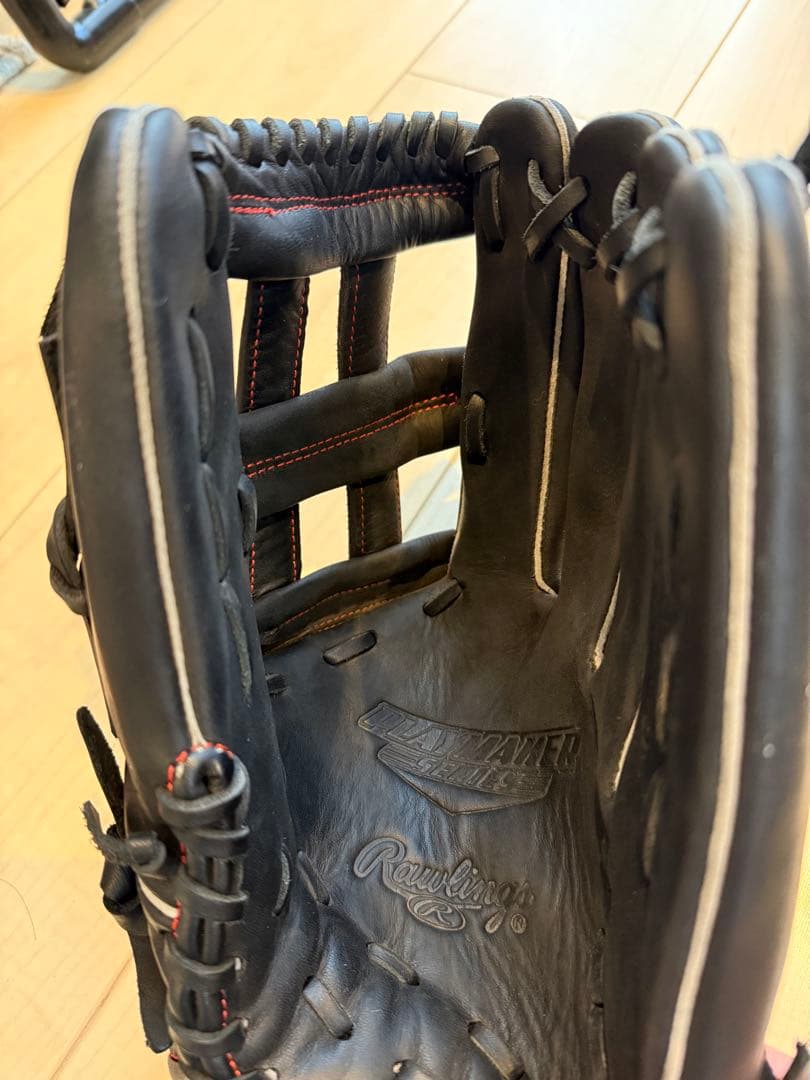 Rawlings グローブ⭐️美品⭐️ローリングス　軟式　黒 赤　野球　外野手用