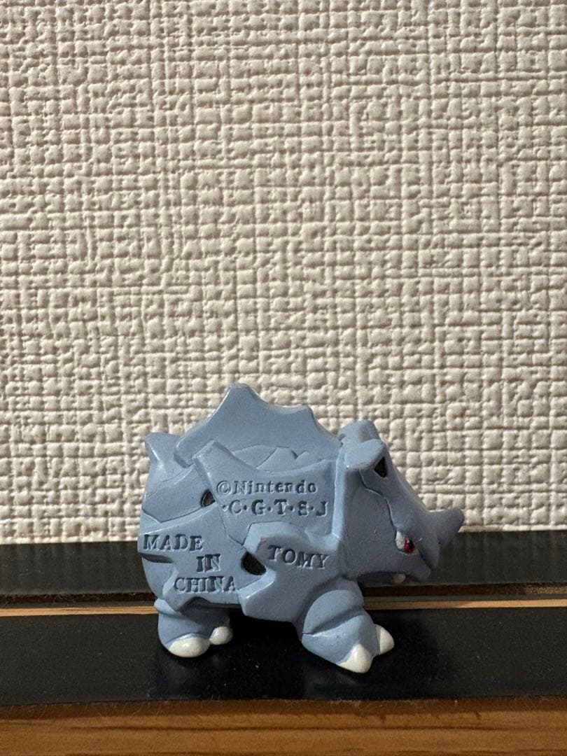 【貴重品】ポケモン　モンコレ　サイホーン【初期】