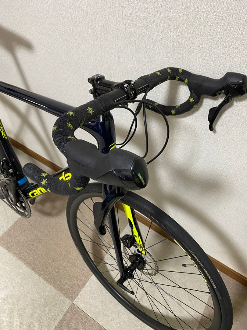 自転車本体 Cannondale SYNAPSE CARBON 105