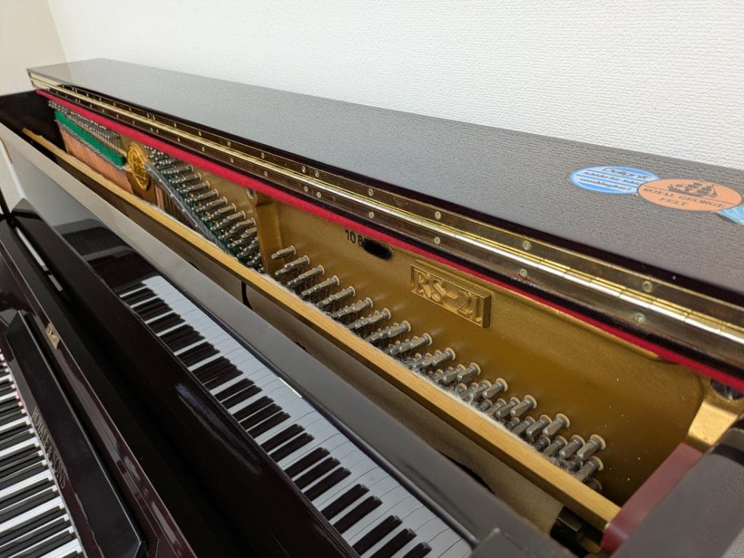 E & SONS アップライトピアノ RS-21 (弱音器付)