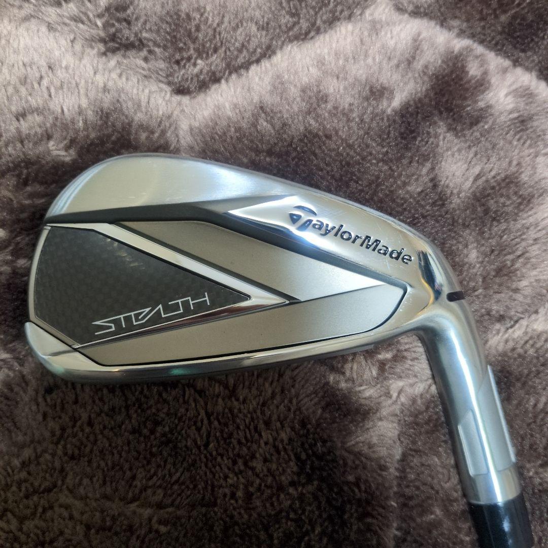 ほぼ新品 ステルス 8本セット アイアン テーラーメイド