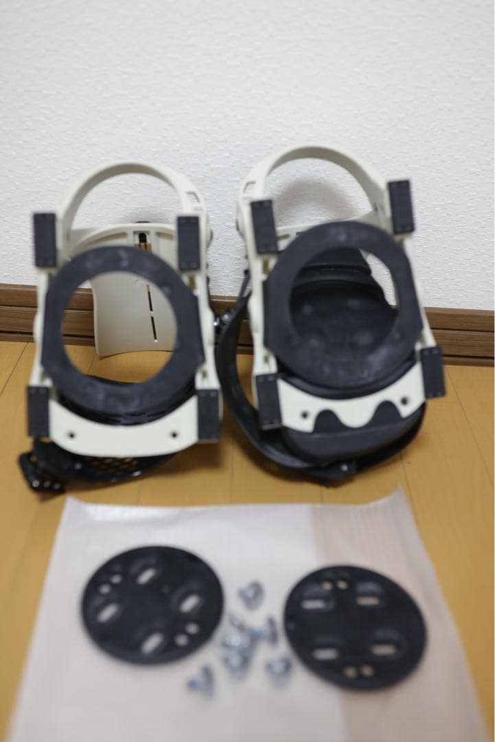 Now bindings Vetta スノーボードバインディング