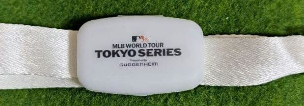 使用済み　3月19日 MLB東京シリーズ チケットと入場記念ライト