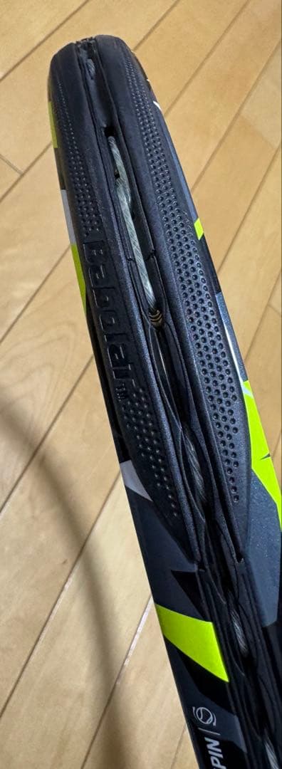 美品　バボラ　Babolat PURE AERO PLUS ピュアアエロ＋ G2