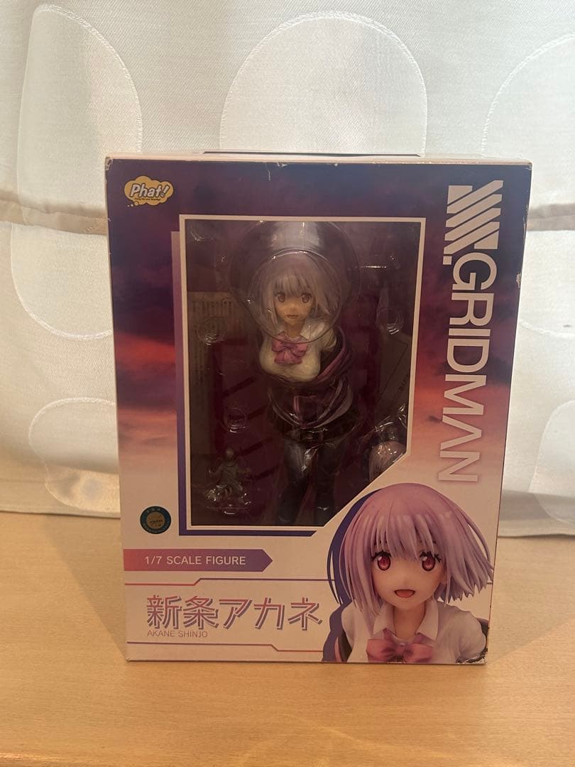 SSSS.GRIDMAN 新条アカネ＆宝多六花1/7 完成品フィギュア