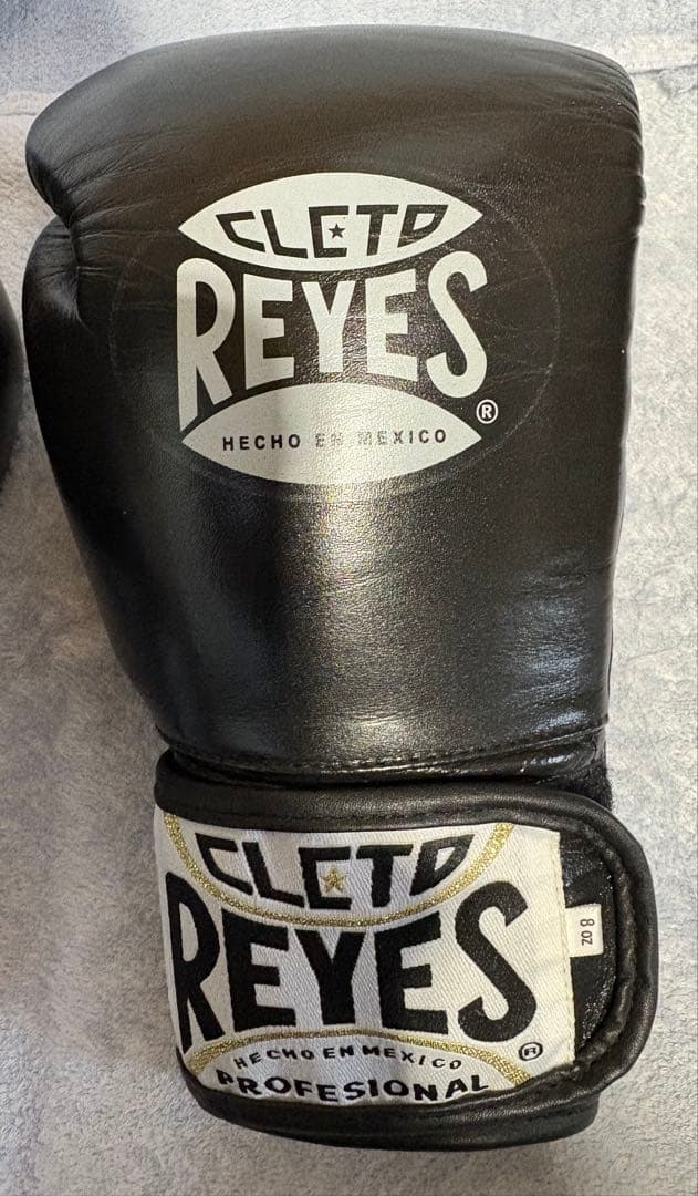 CLETO REYES プロフェッショナル ボクシンググローブ 8oz 黒