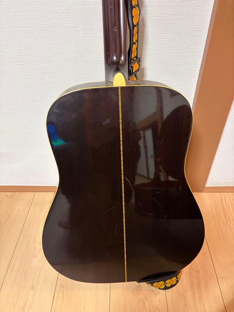 Yamaha アコースティックギター ドレッドノート ハードケース付き