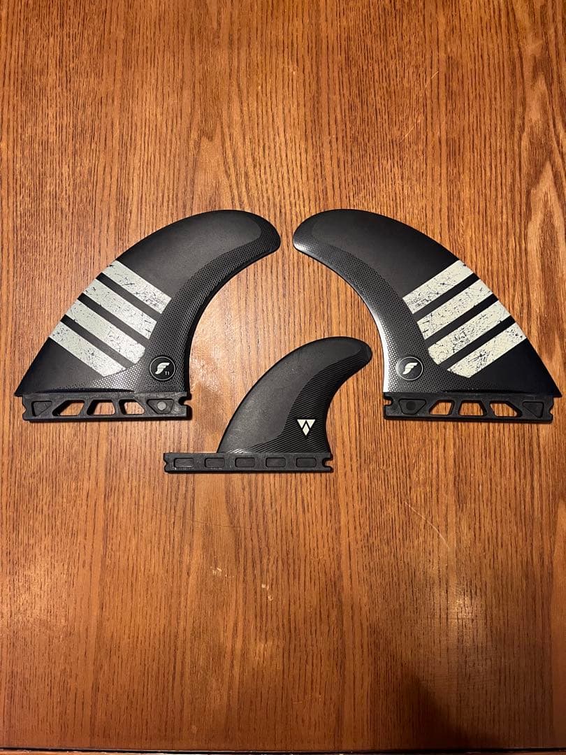 FUTUREFINS フューチャー 2+1 ALPHA T1