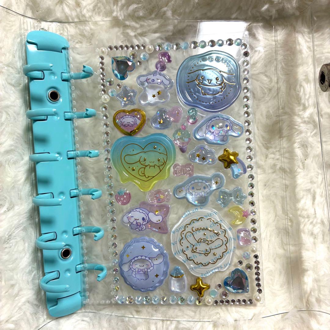 正規品　シール帳　完成品　サンリオ　シナモン　ボンボンドロップ　うるちゅるシール